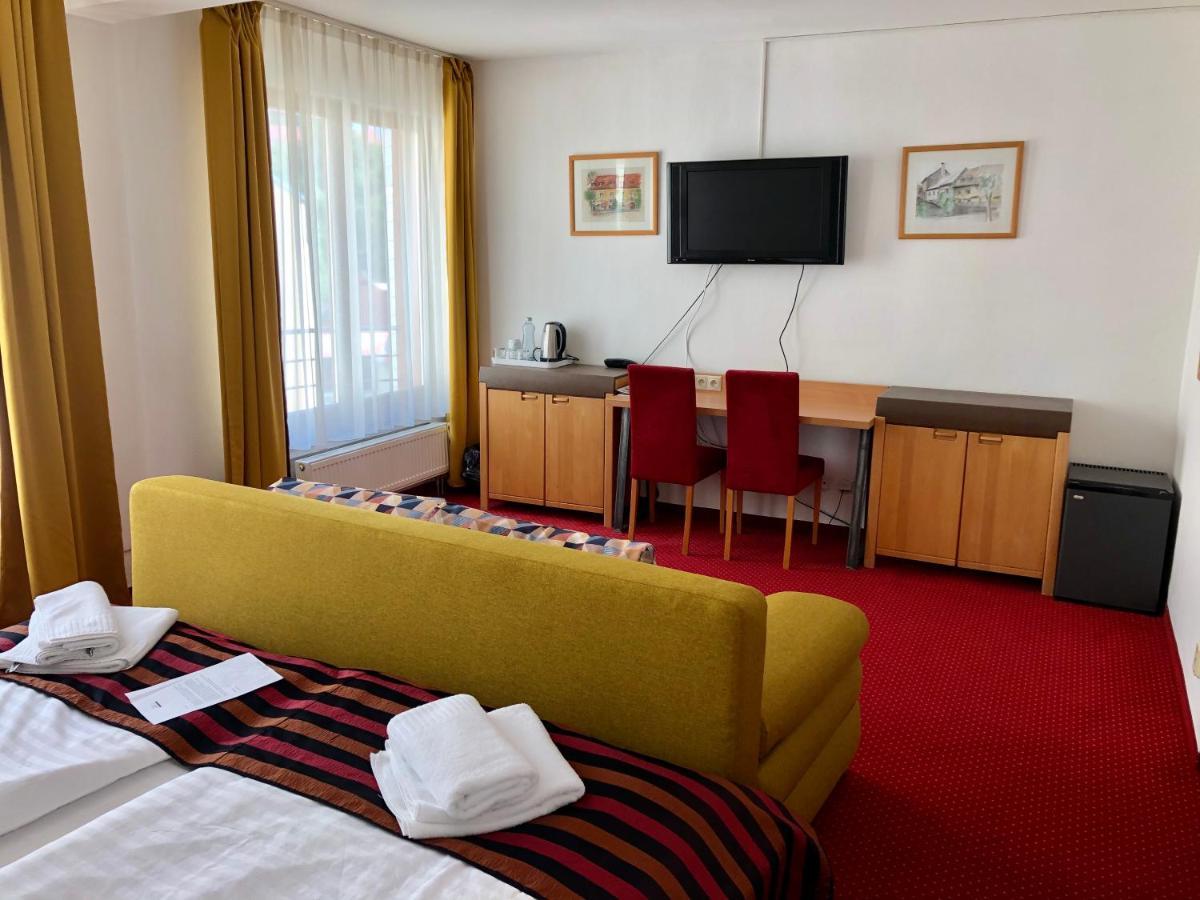 Hotel & Penzion Grand Matej Banska Stiavnica Exterior photo